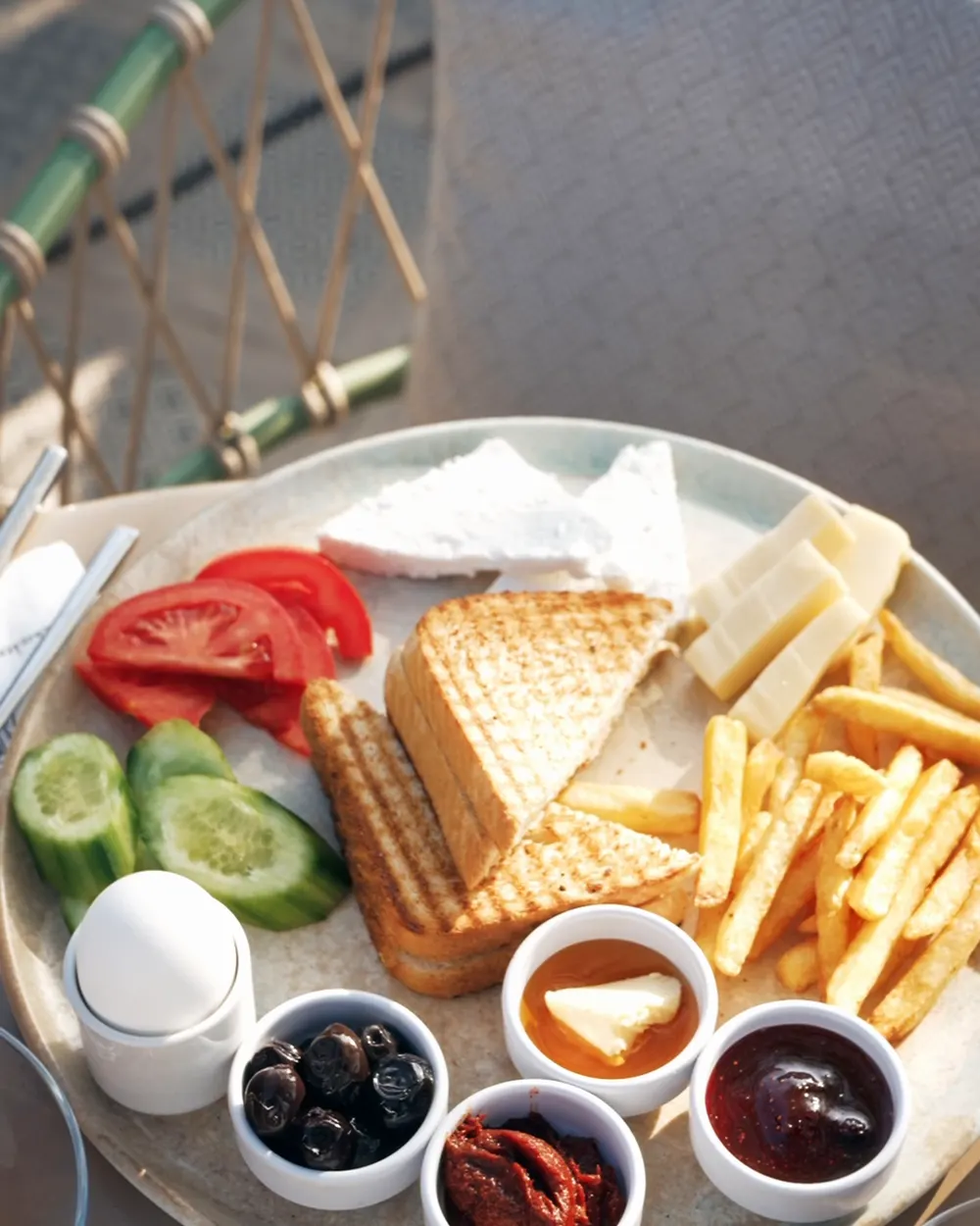 Breakfast on the Sakarya terrace